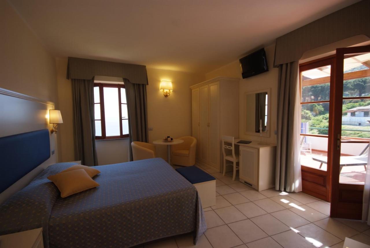 Hotel Da Giacomino Sant'Andrea  Room photo